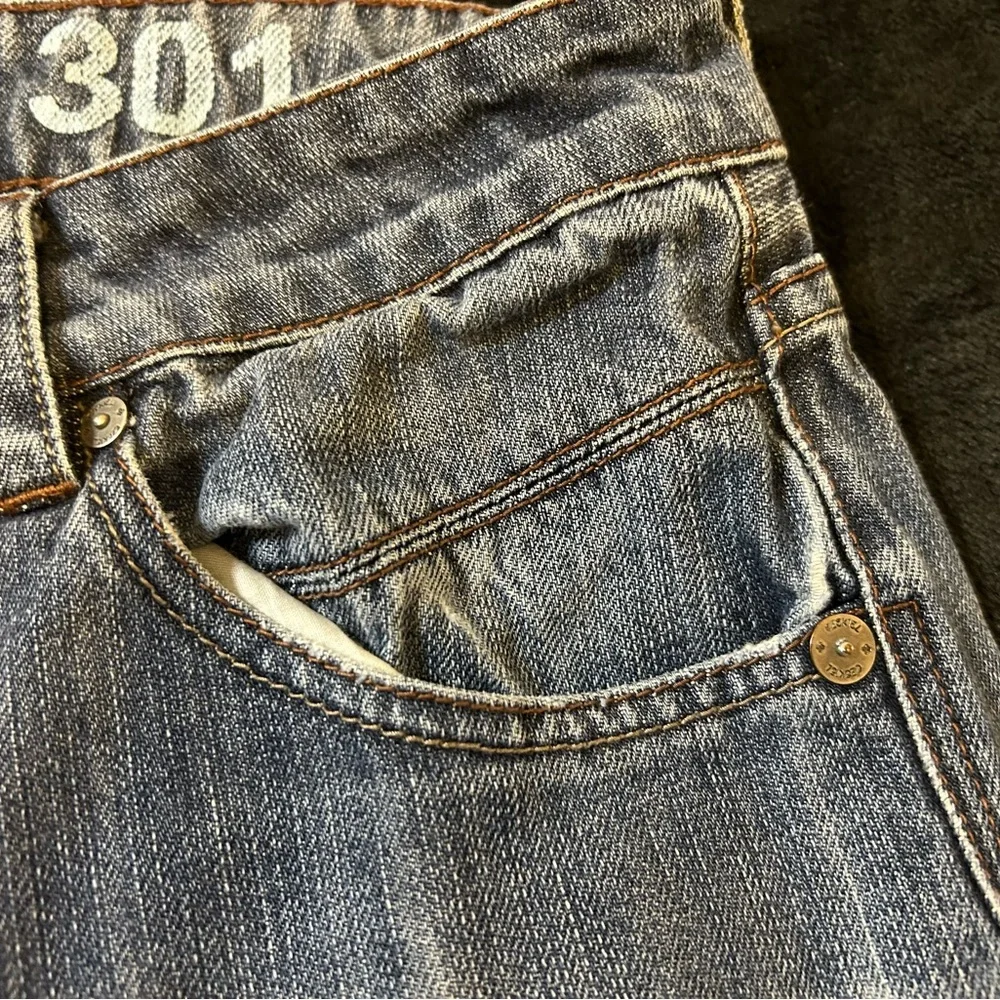 Ezekiel 301 Jeans - Picture 6 of 11